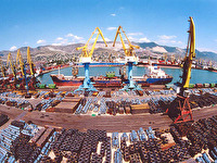 The subsidiary of Uralvagonzavod intends to acquire the state controlling stake in the Khabarovsk Port
