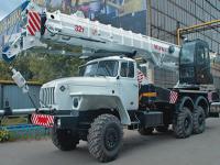 Chelyabinsk-made Cranes to Oust Hitachi from Russia’s Building Sites