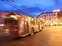 Make way for the trolleybus!